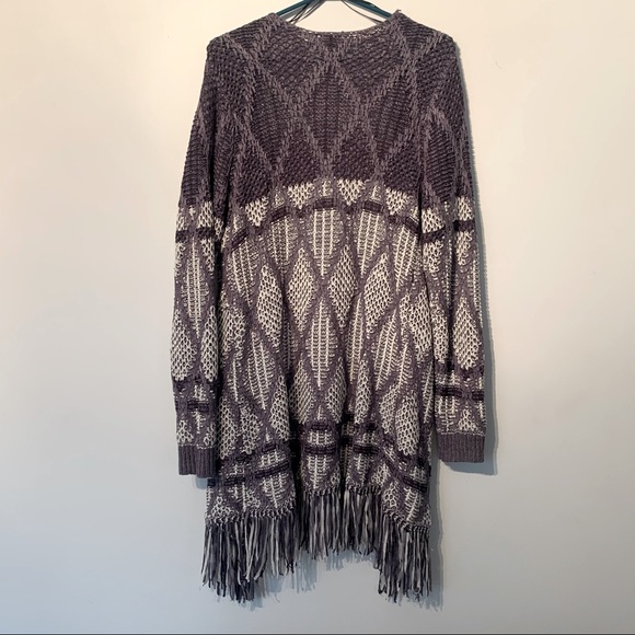 Long blue and white cardigan. Never been worn. - Picture 2 of 7